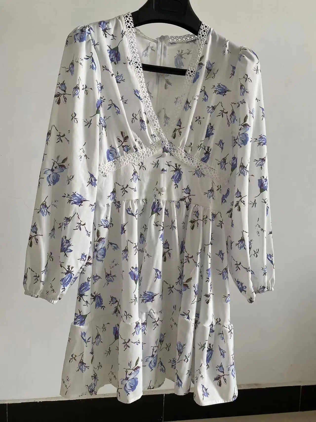 Vestido Seraphine – Leve e etéreo, perfeito para momentos de pura elegância.