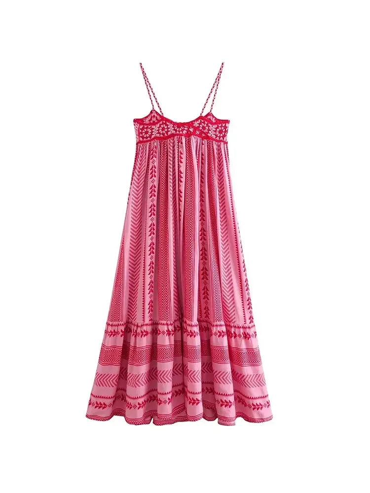 Vestido Elara – Encanto celestial, ideal para brilhar em ocasiões memoráveis.
