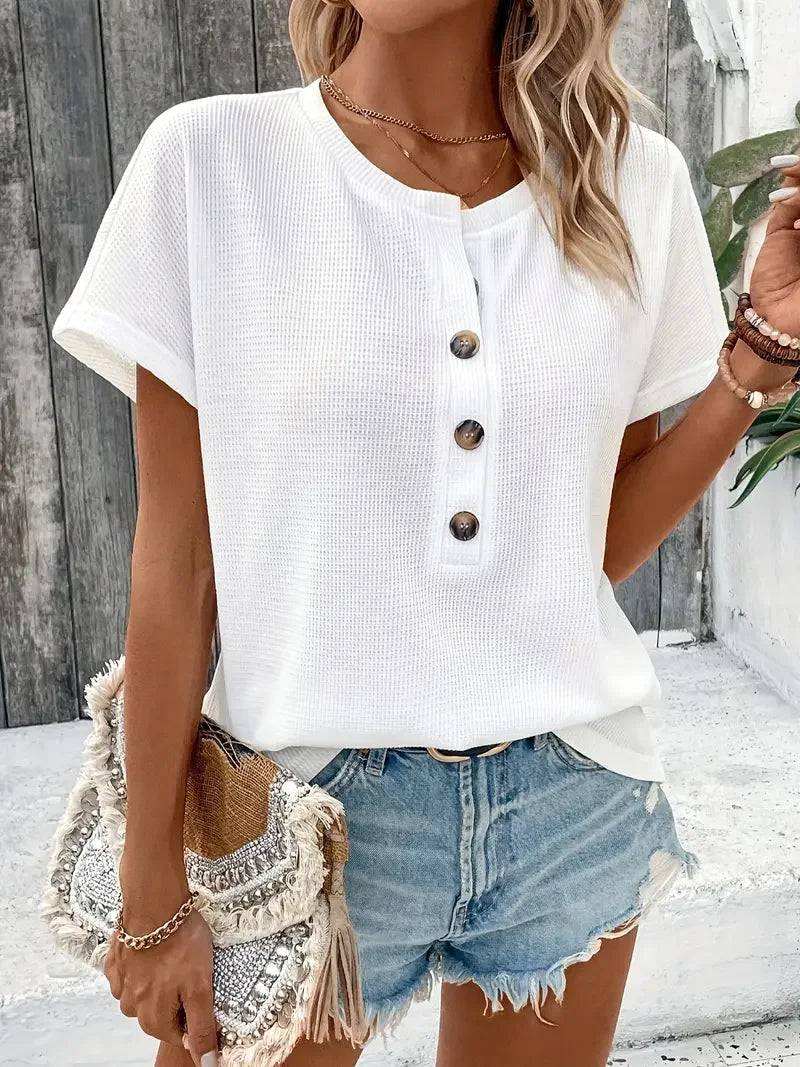Camiseta de verão decote em V manga de três pontos