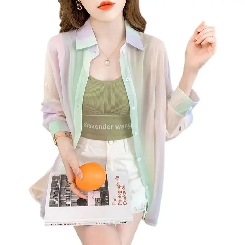 Camisa de manga comprida com gola virada para baixo