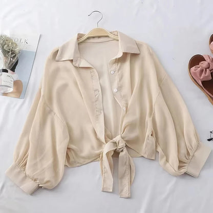 Camisa casual botão solto oco