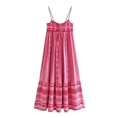 Vestido Elara – Encanto celestial, ideal para brilhar em ocasiões memoráveis.
