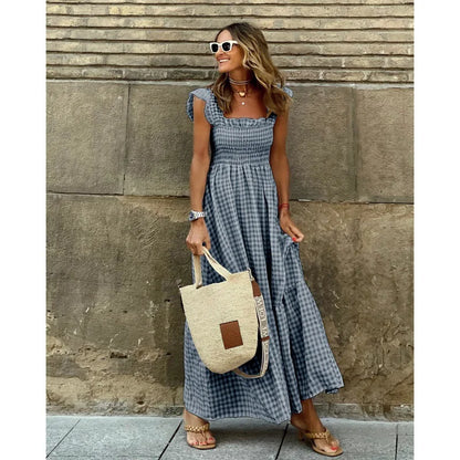 Vestido Helena – Elegância clássica que nunca sai de moda.